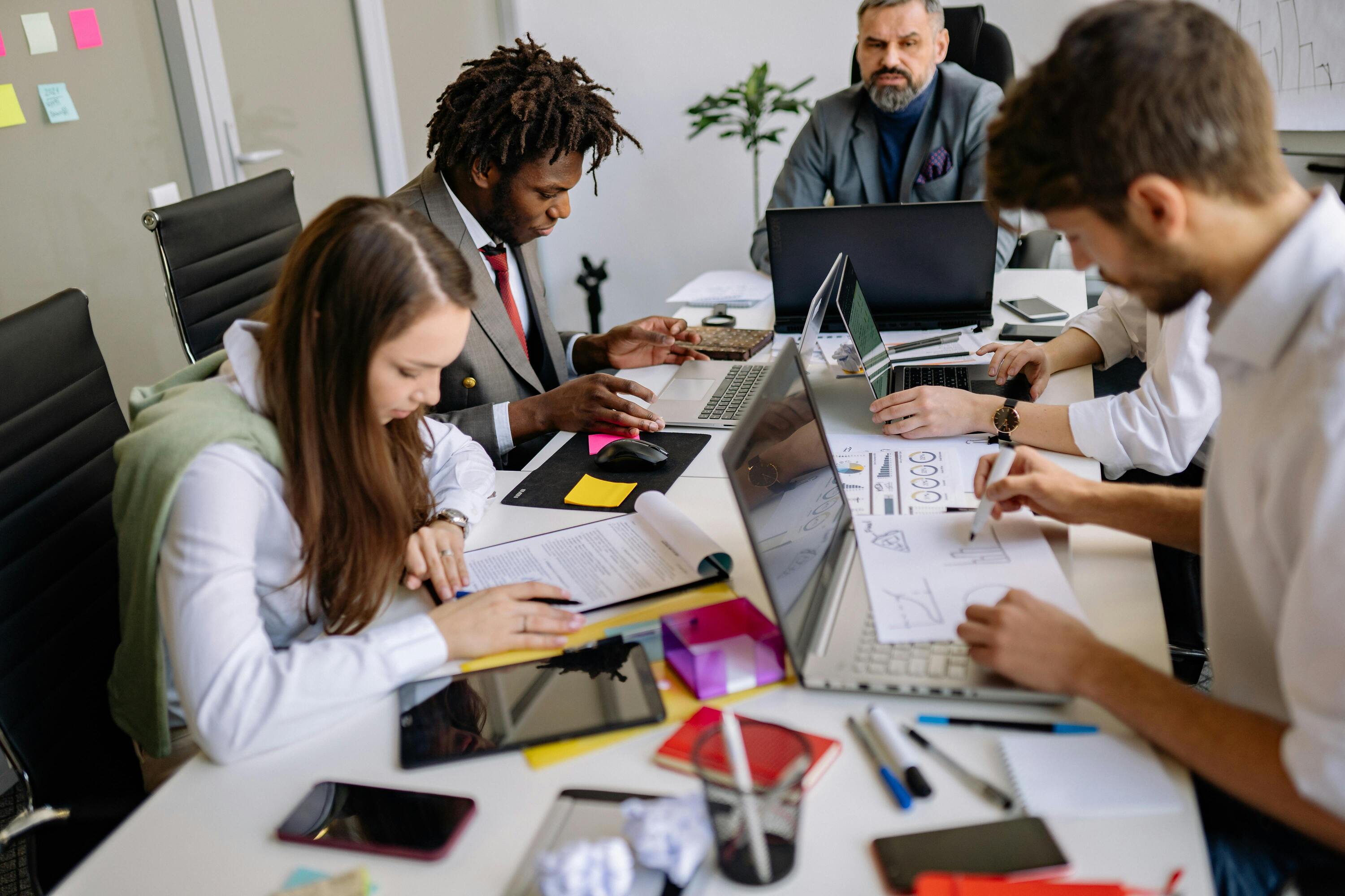 agency team at work